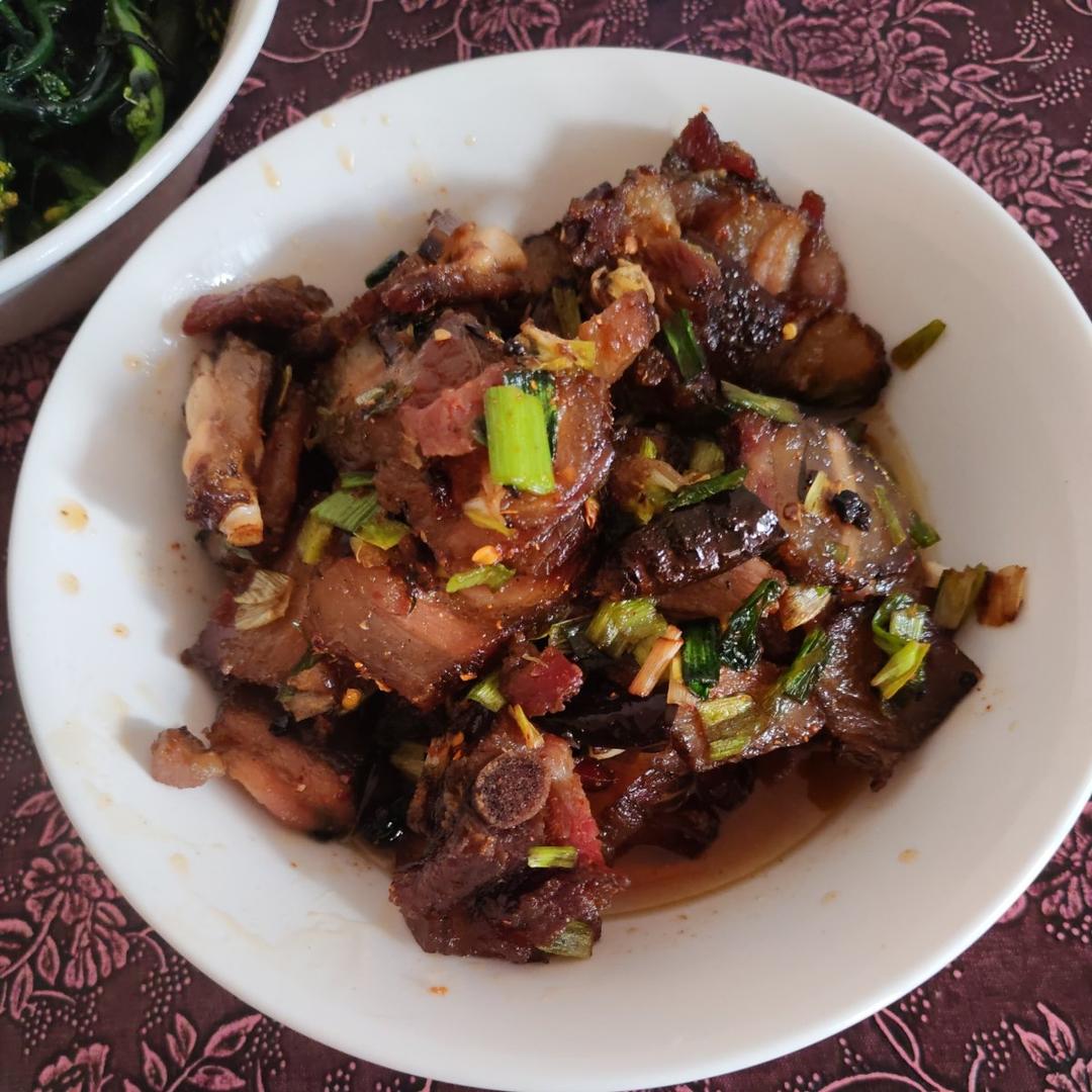 青蒜炒腊肉