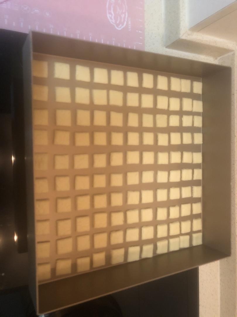 牛奶方块小饼干