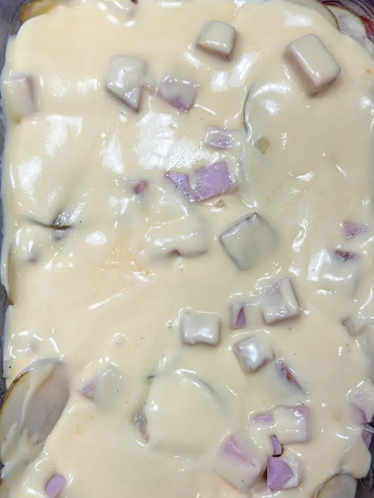 法式奶汁焗土豆(Cheesy Potatoes au Gratin)的做法 步骤6