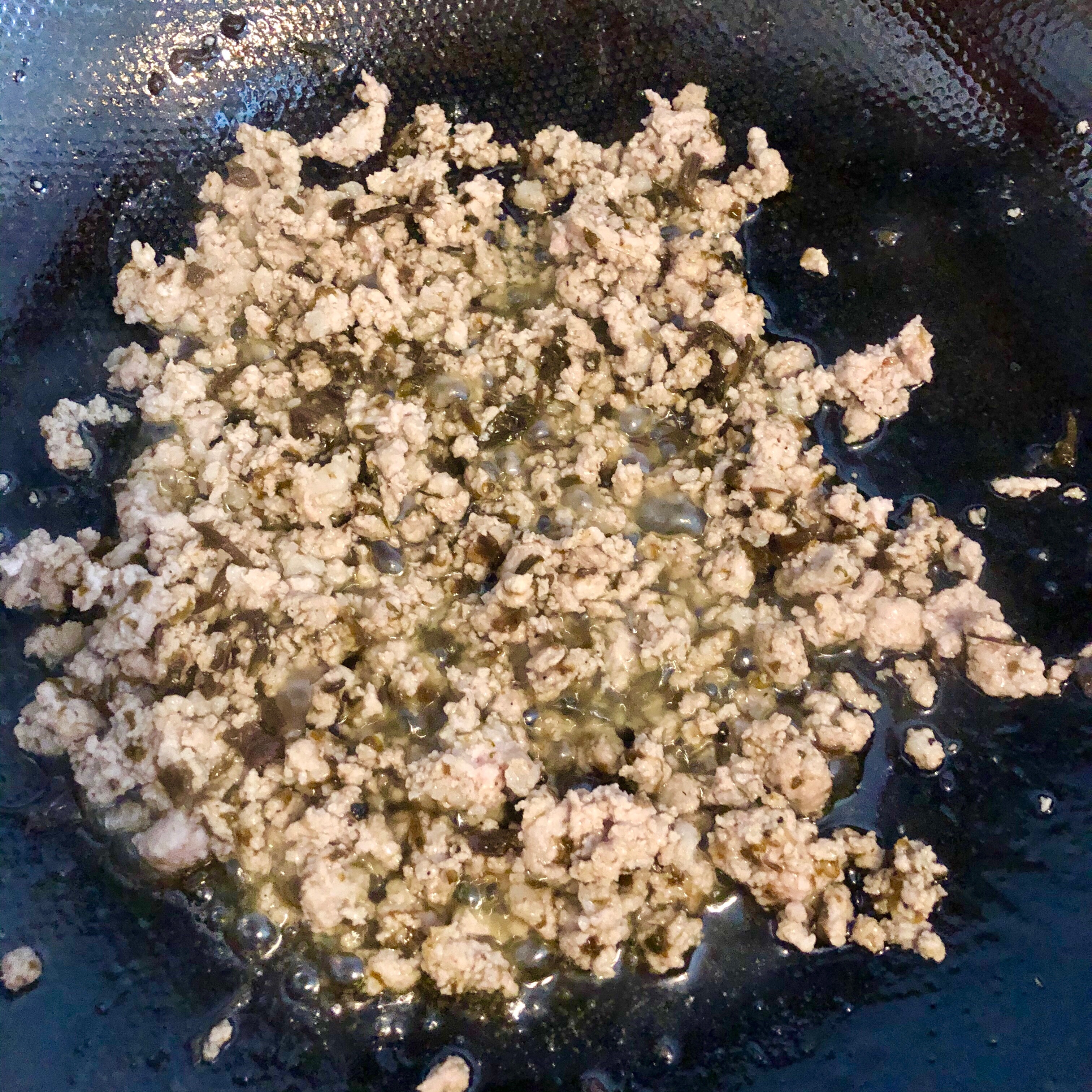 超级下饭的 橄榄菜肉末炒豆角（豇豆）的做法 步骤2