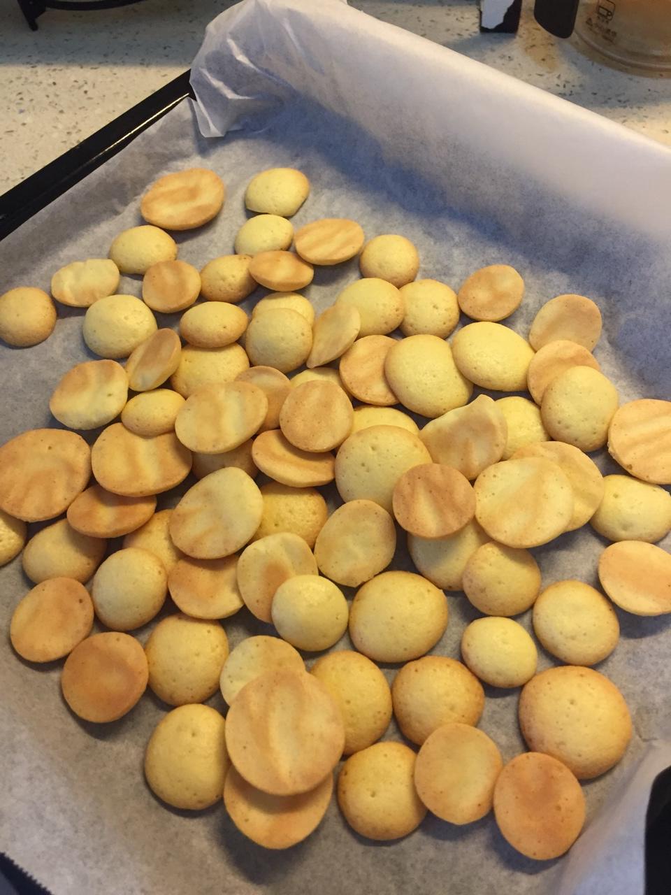 爆炸tt狗做的酥脆蛋香小饼干