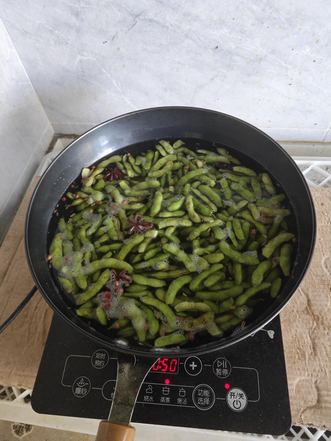 煮毛豆