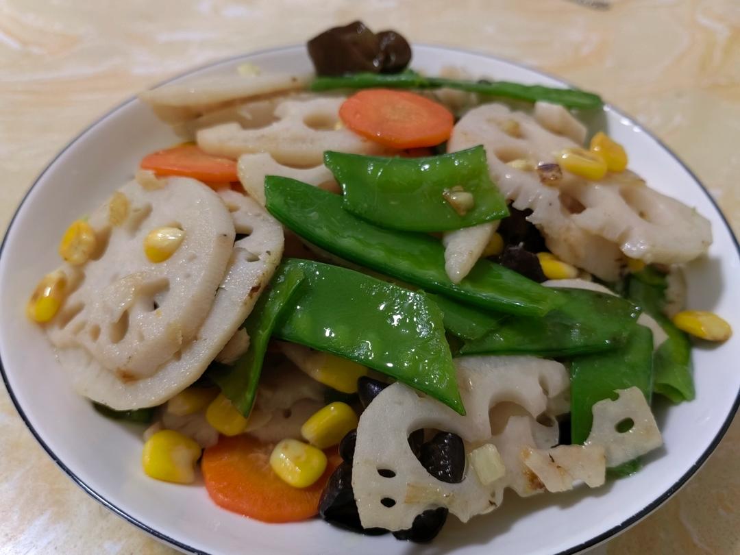 素菜也可以这么美—荷塘小炒