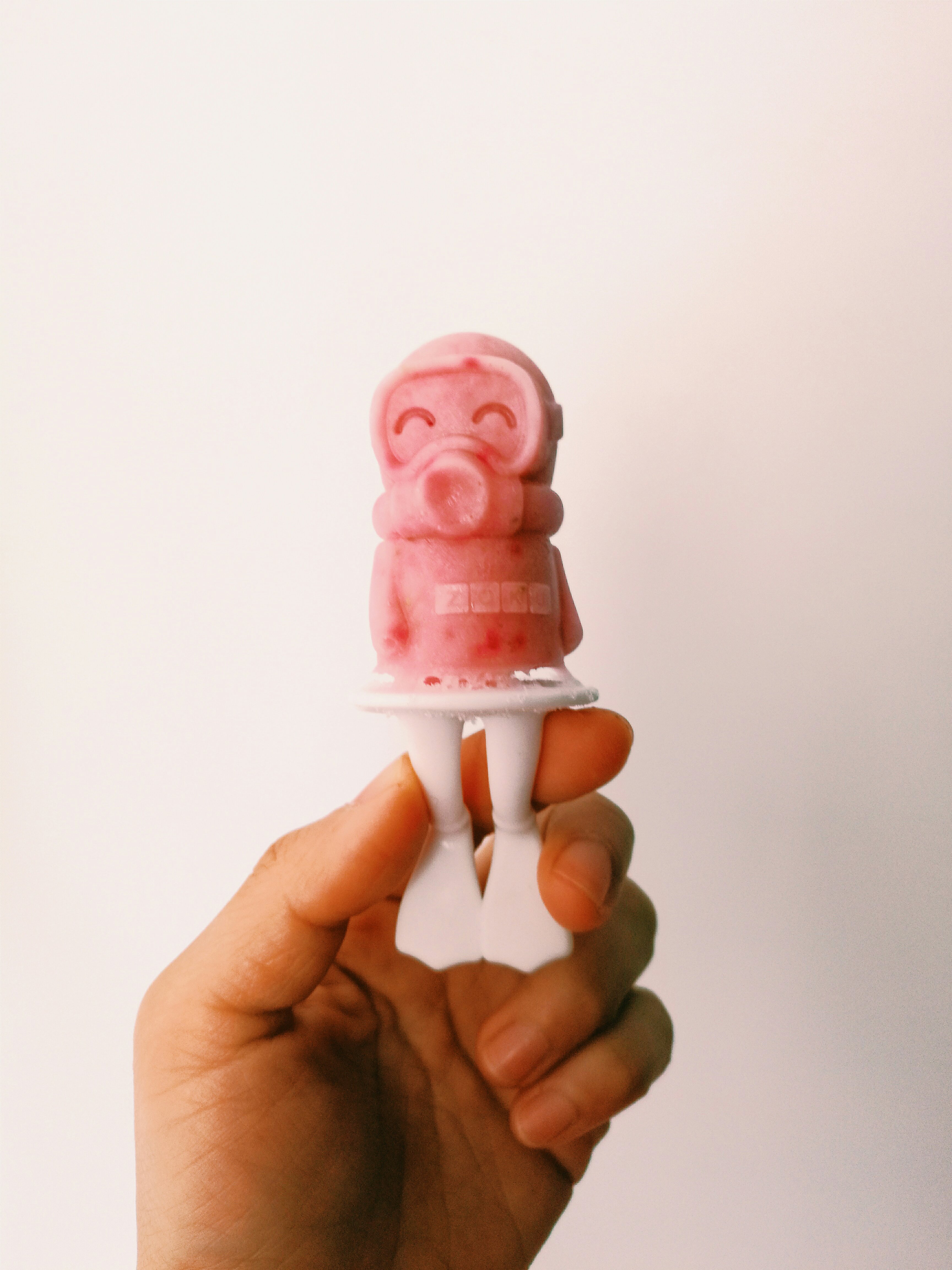 草莓酸奶冰棍的做法