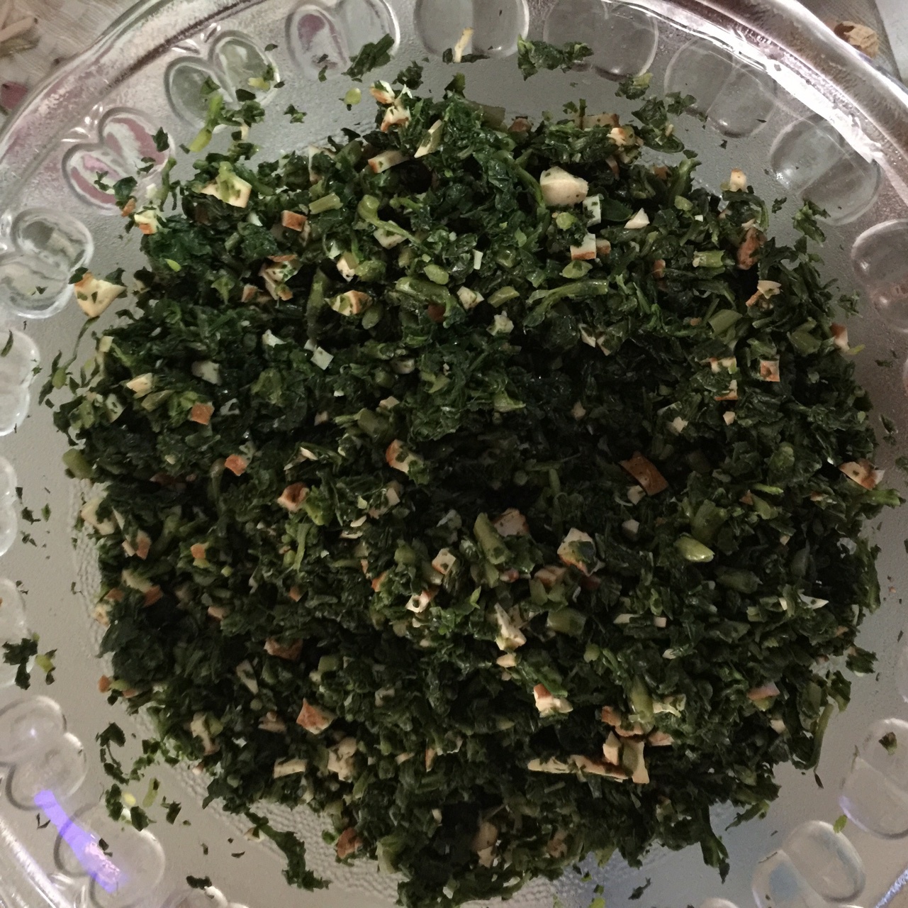 凉拌香干马兰头