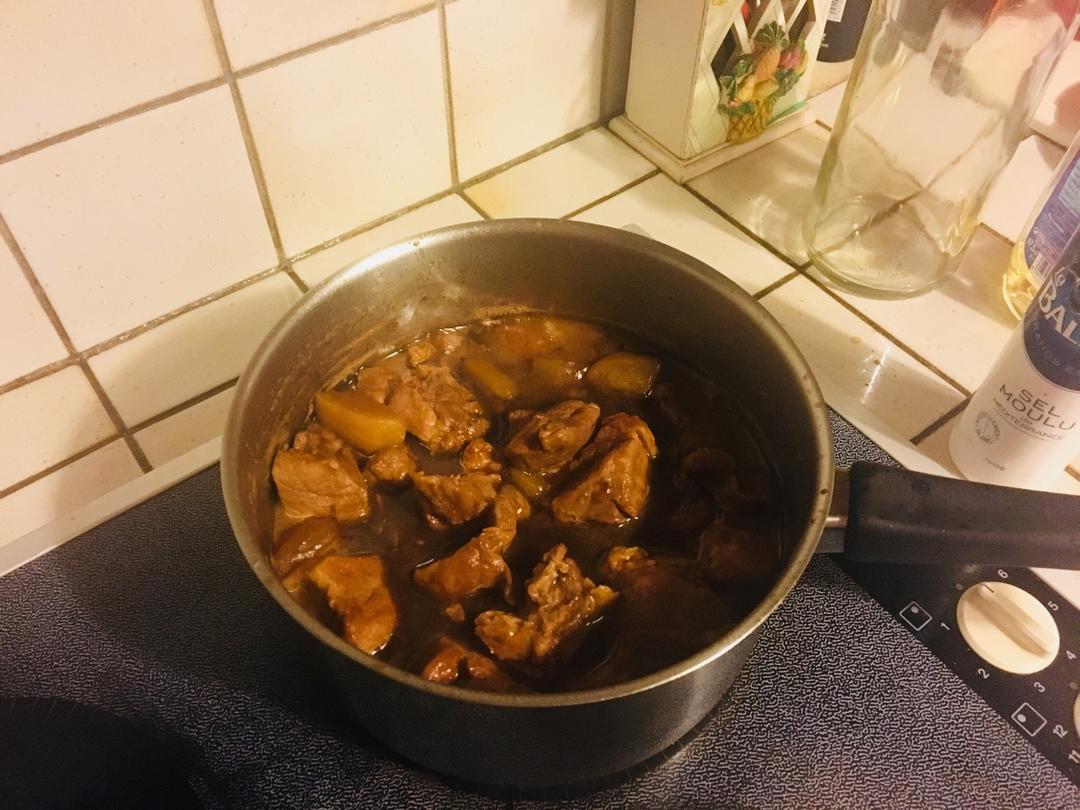 土豆烧肉