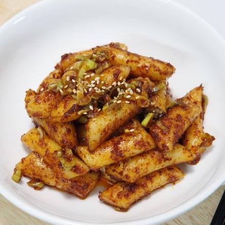 기름떡볶이白钟元韩式煎年糕的做法