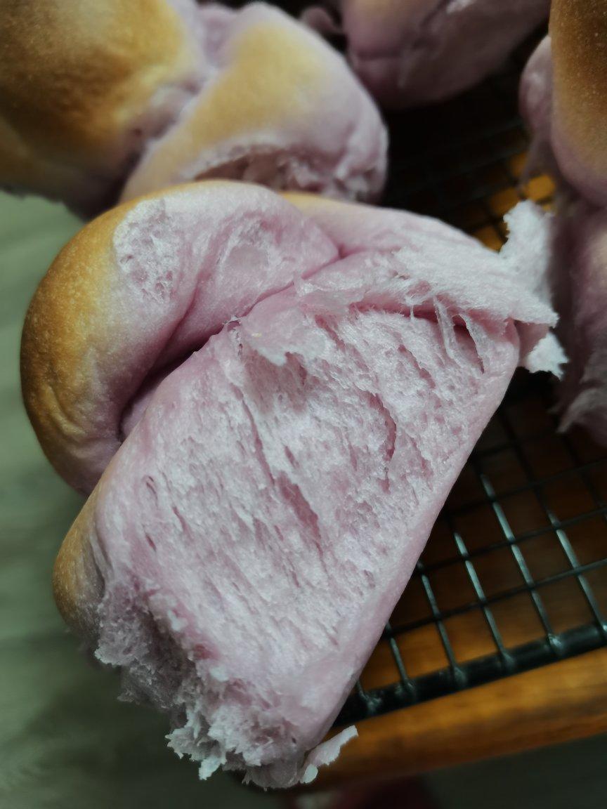 紫薯椰蓉老面包