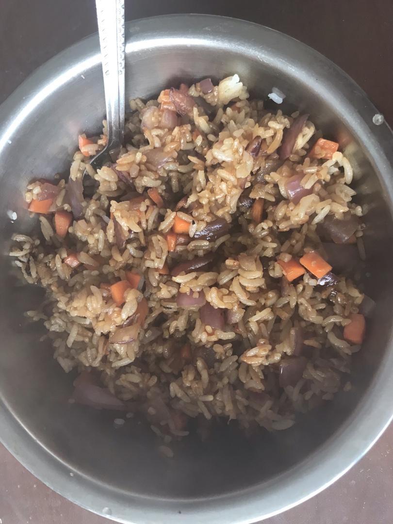 酱油炒饭