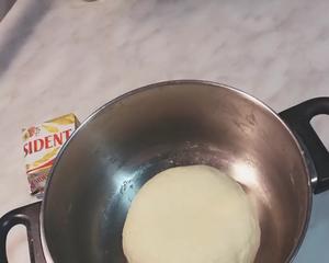手工披萨烤箱版（含饼胚制作法）的做法 步骤3
