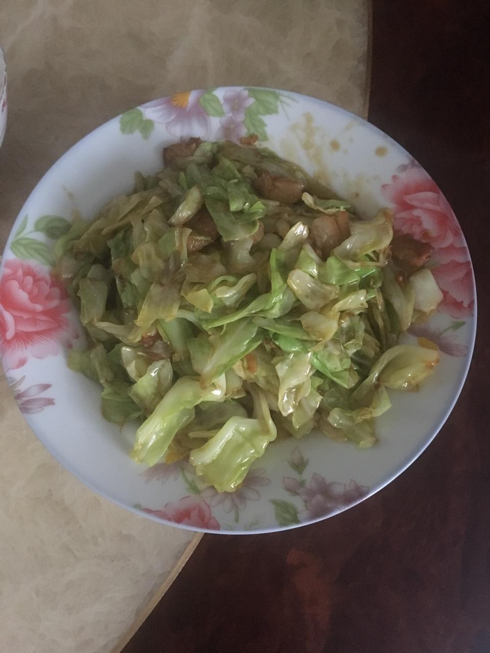 阿婆手撕包菜