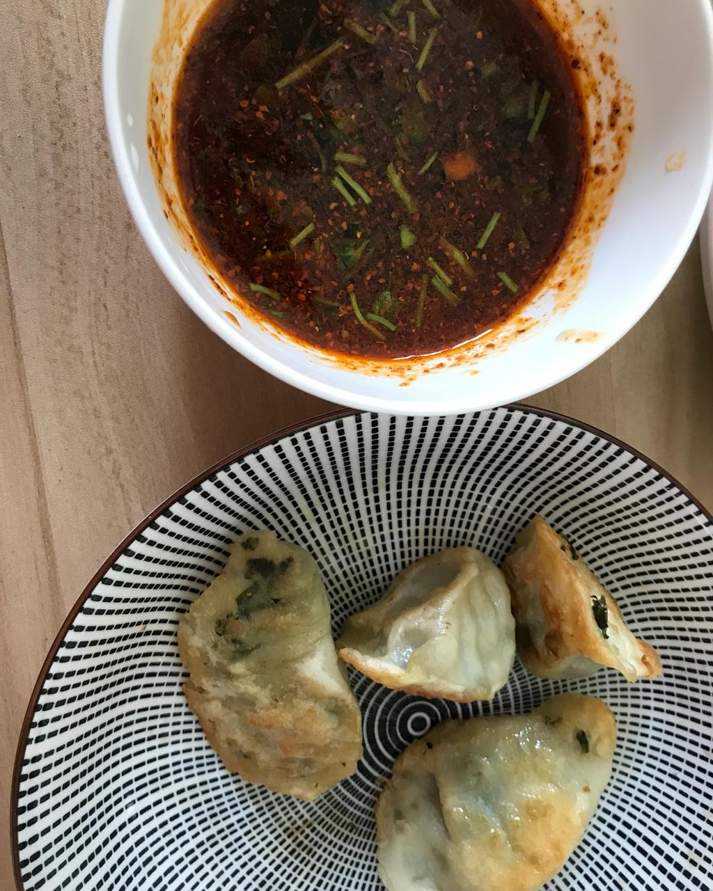 【西安小吃系列】 11:回民街牛肉韭黄酸汤水饺