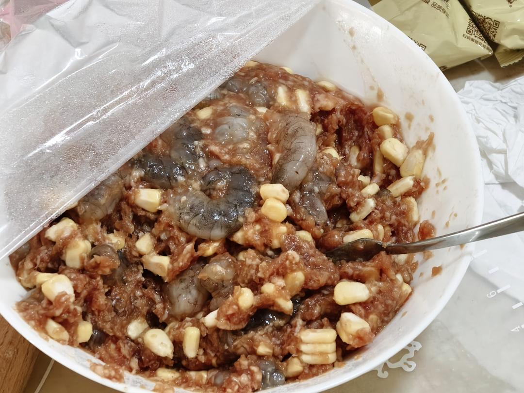 虾仁玉米猪肉饺子