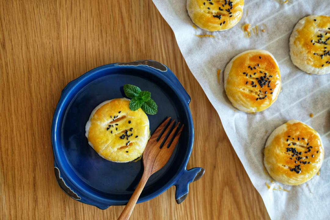 老婆饼（金沙奶黄馅）