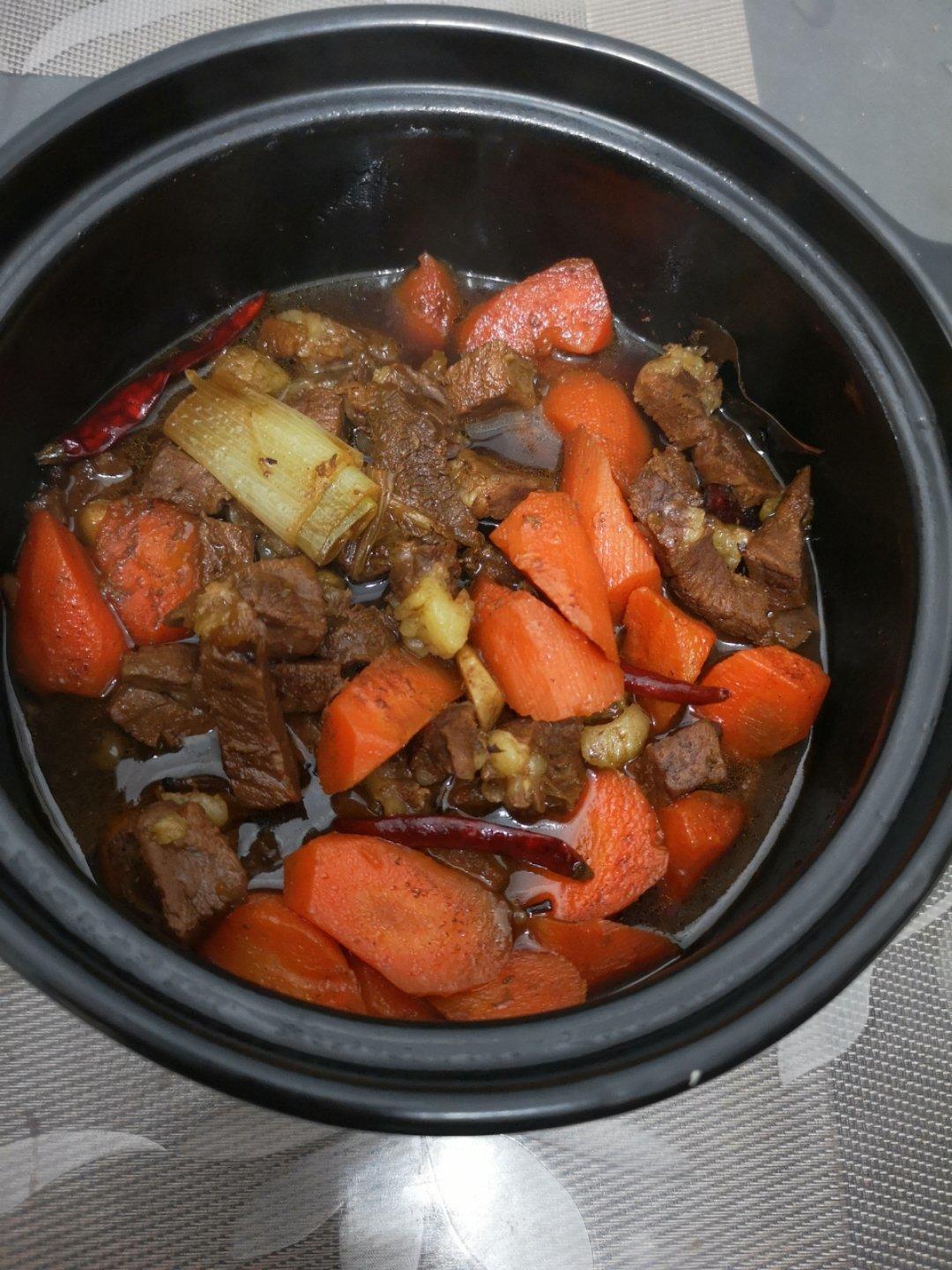 炖牛肉