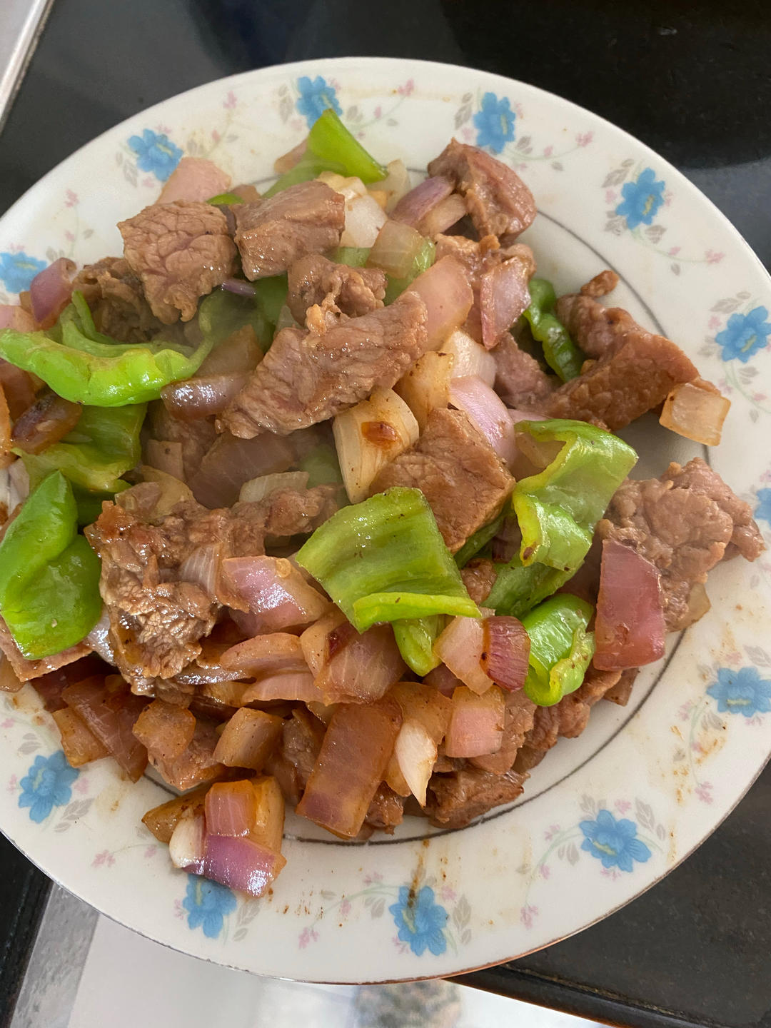 青椒洋葱炒牛肉丝