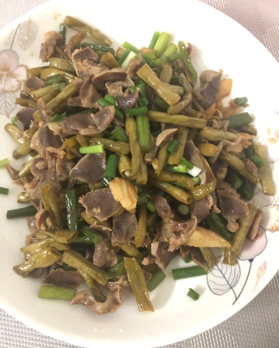 酸辣鸡杂