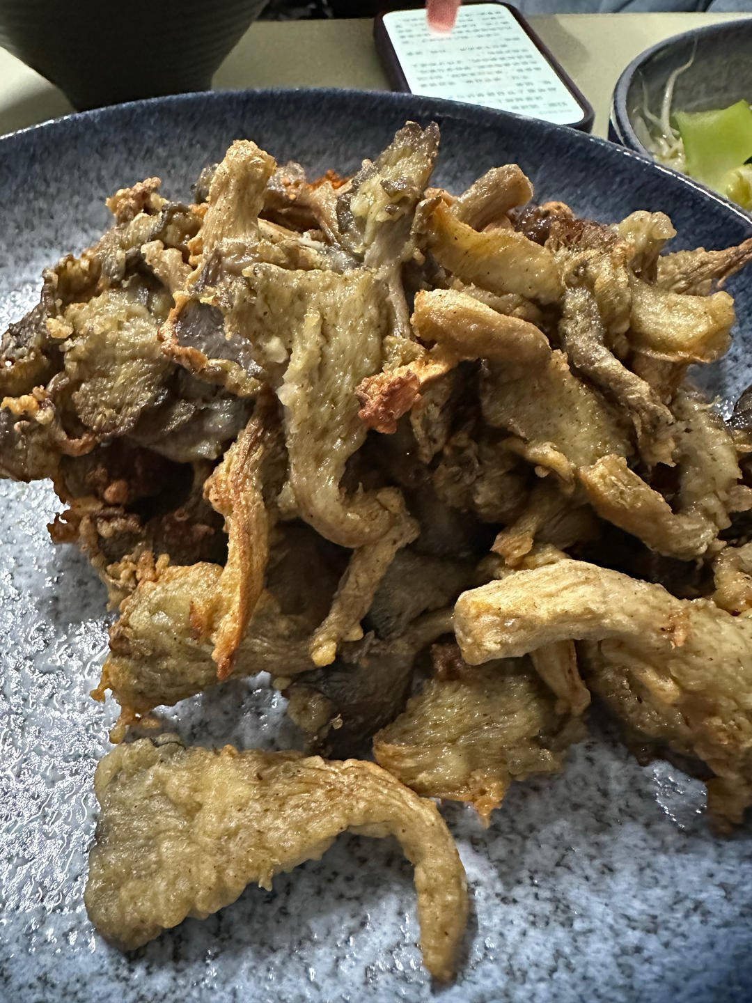 干炸蘑菇的做法，大人小孩都喜欢