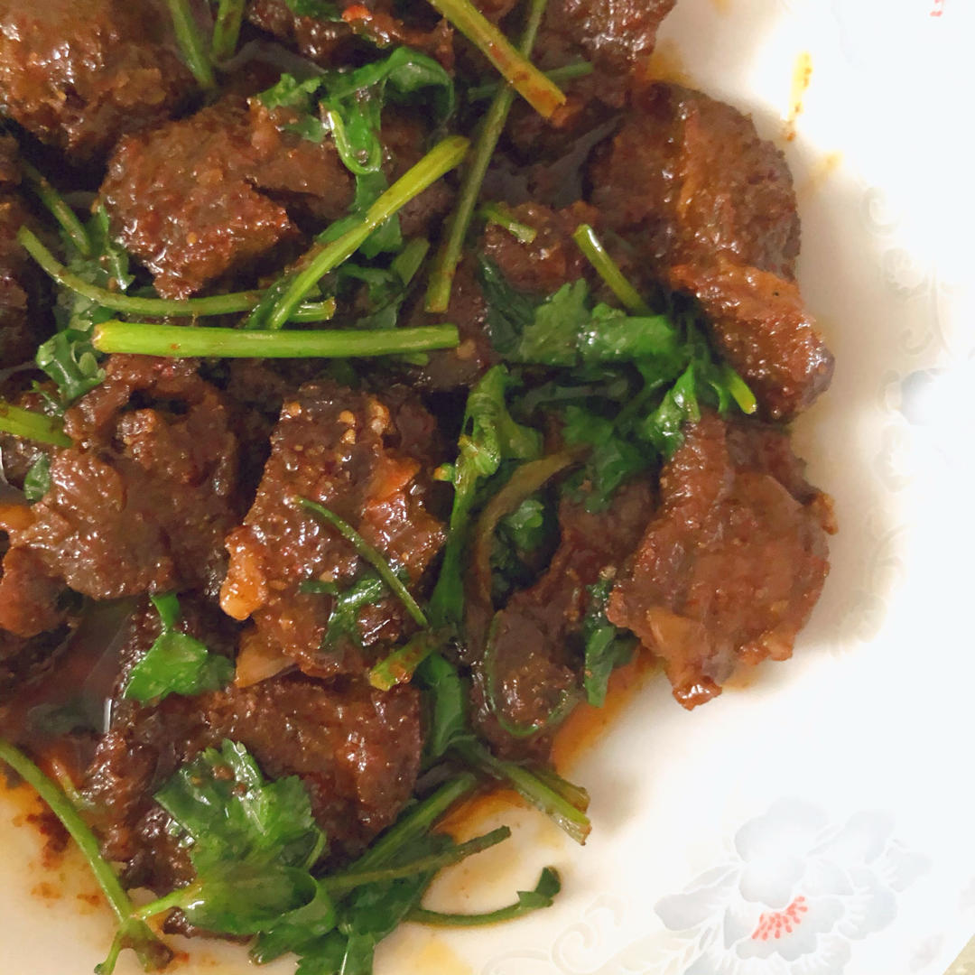 又香又嫩的小炒牛肉（巨好吃，手残党也能做）