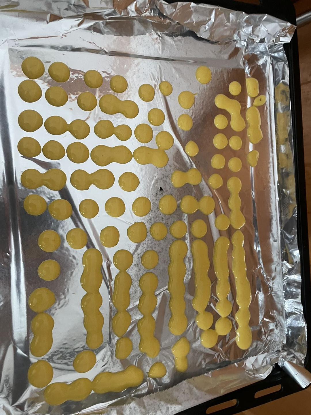 入口即化的无添加蛋黄溶豆