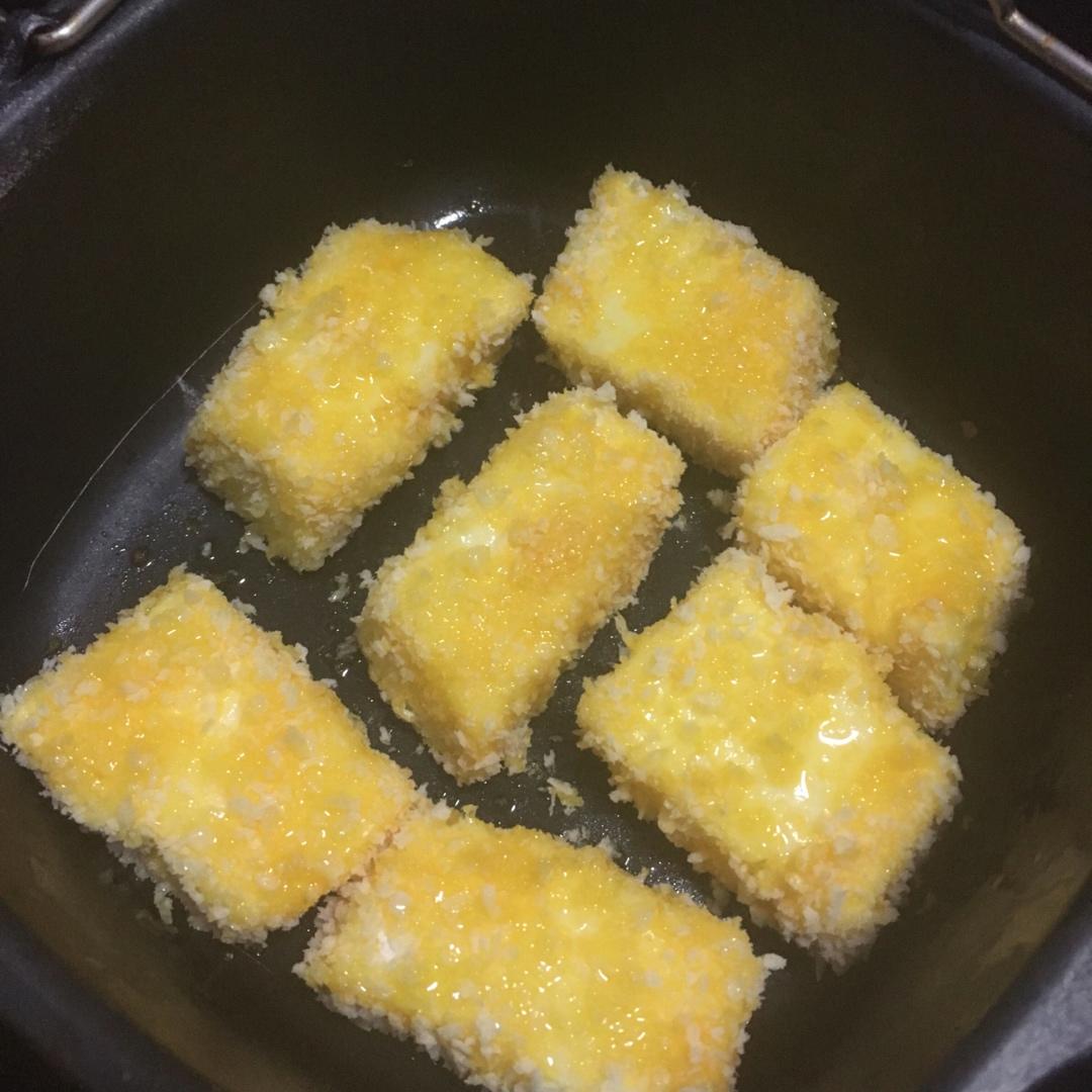 【脆皮炸鲜奶】