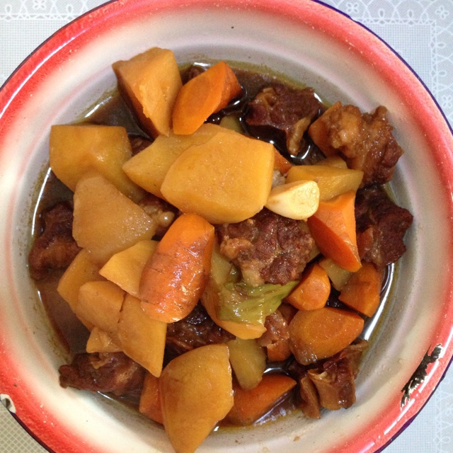 土豆炖牛肉