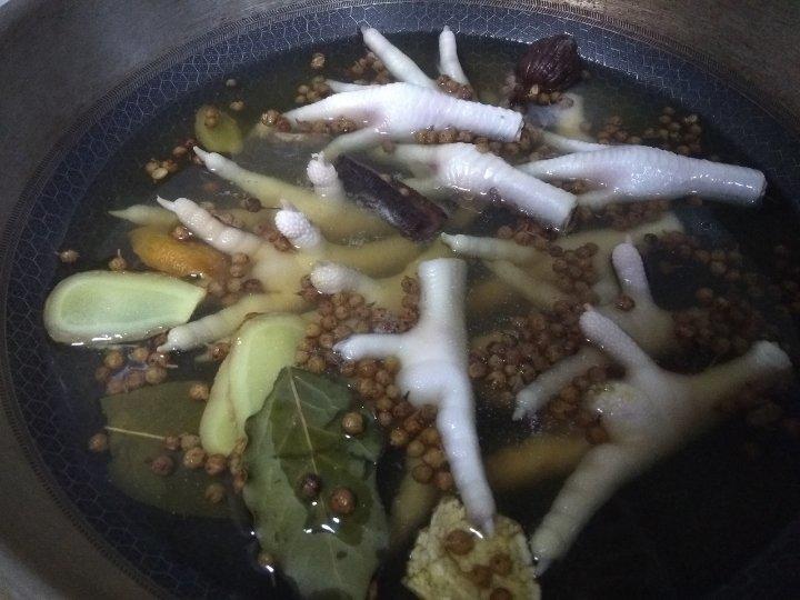 柠檬泡椒凤爪
