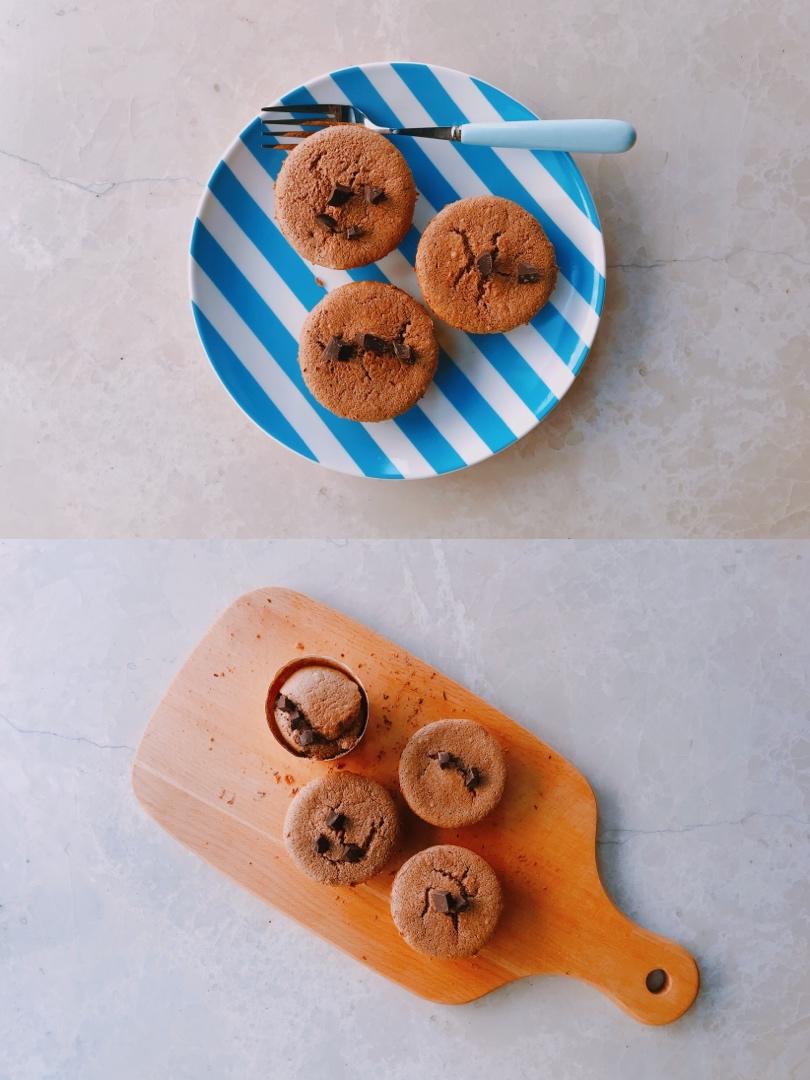 超润可可纸杯蛋糕