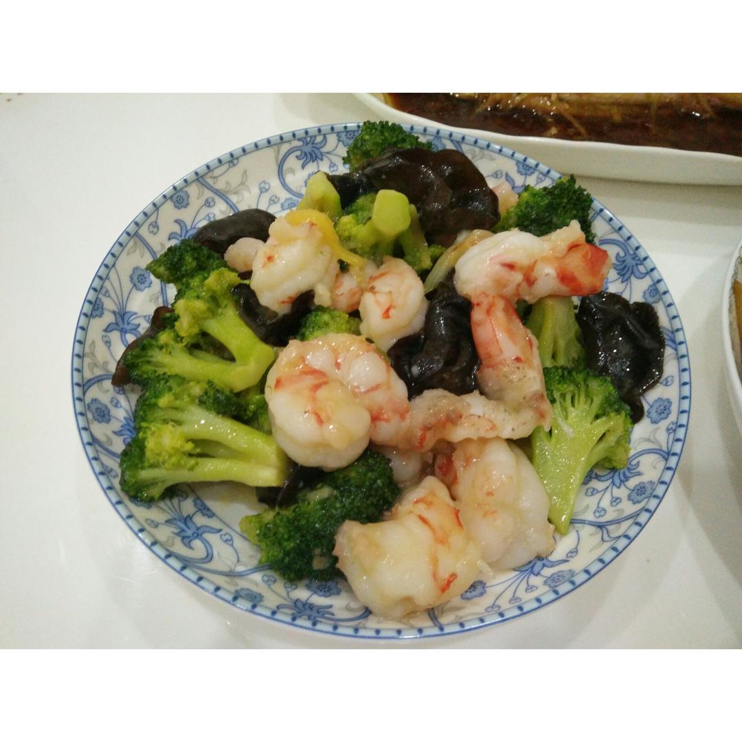 西兰花炒虾仁