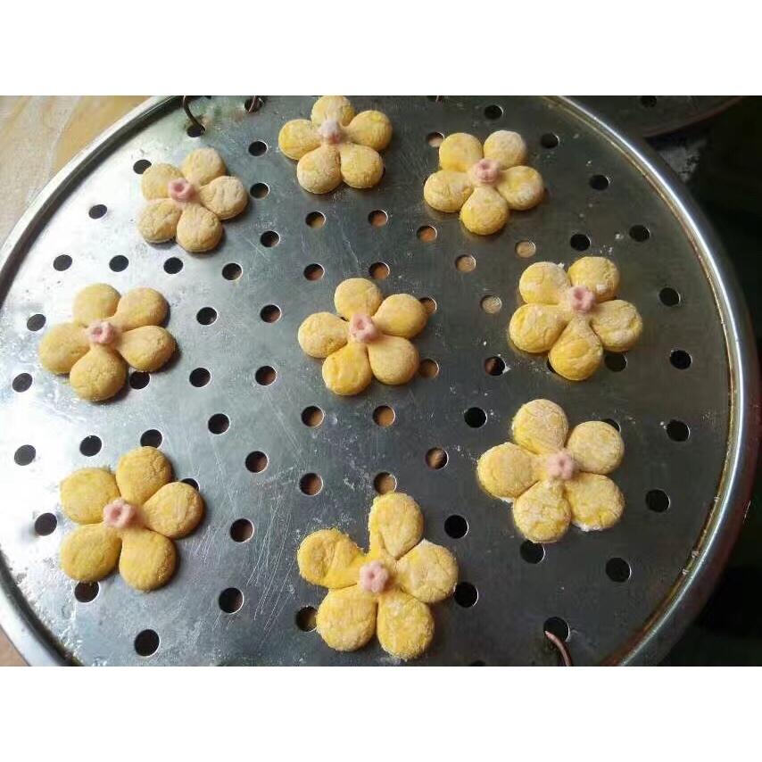 双色梅花馒头