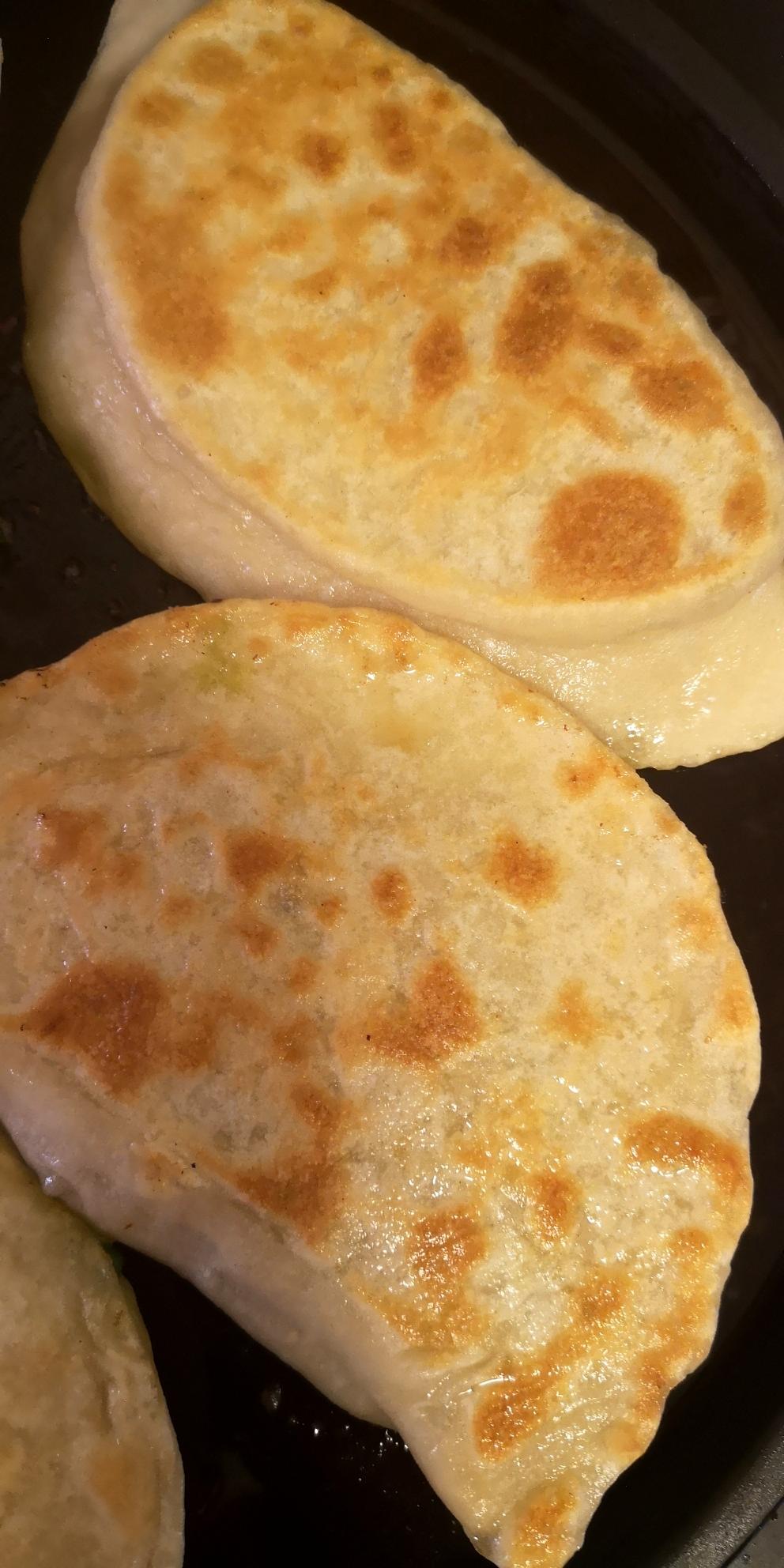 韭菜盒子的做法