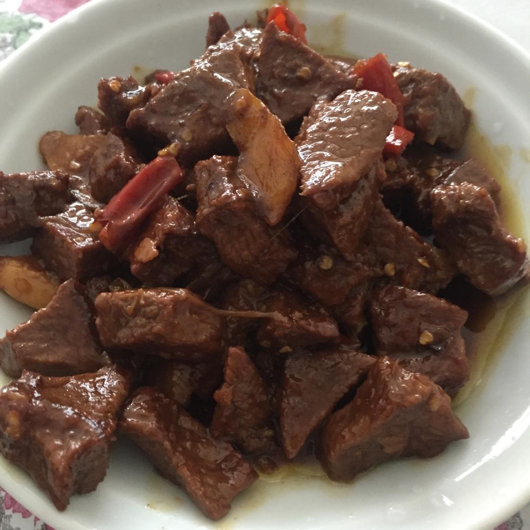 手机用户2838_j6m9做的家常红烧牛肉
