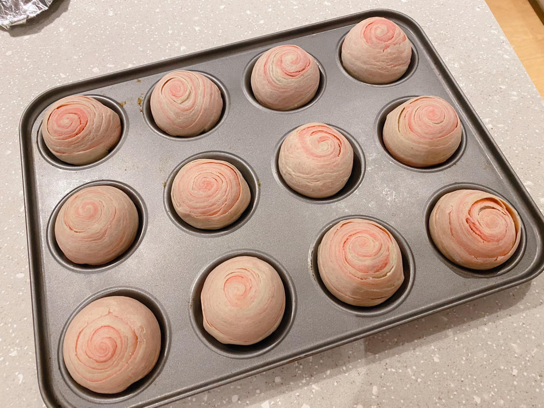 梦幻彩虹酥❗️麻薯蛋黄酥