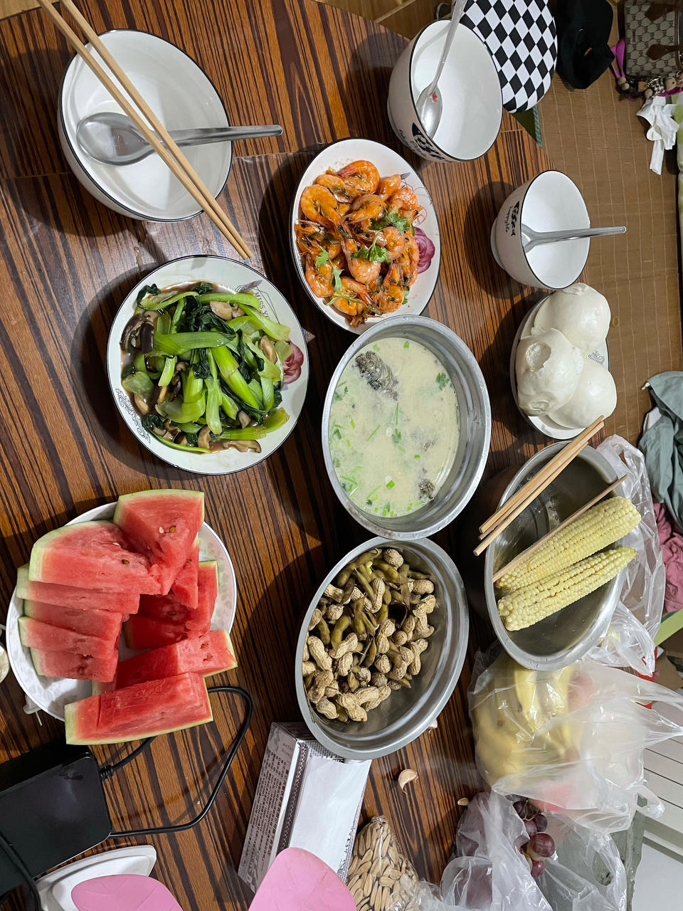 鲜浓鱼汤鲤鱼汤（鲫鱼汤）