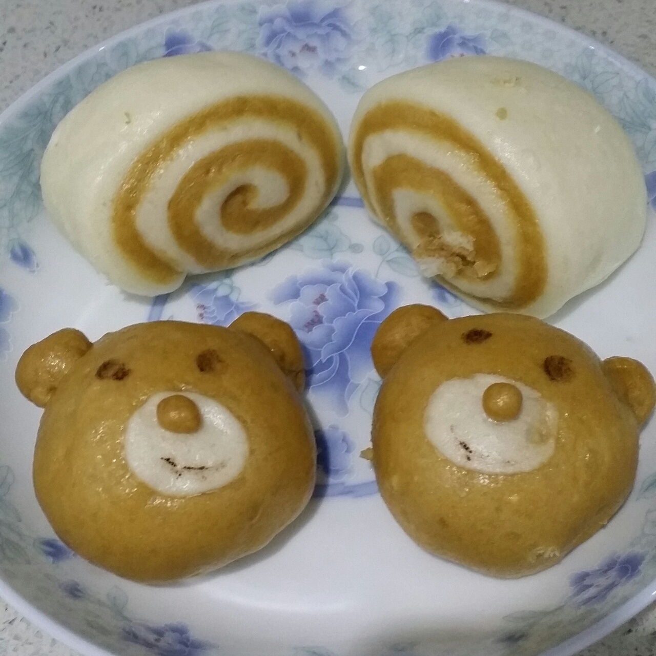 红糖小熊馒头 《花漾彩绘蒸点心》库克书屋出版