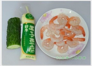 日本豆腐蒸虾仁的做法 步骤1