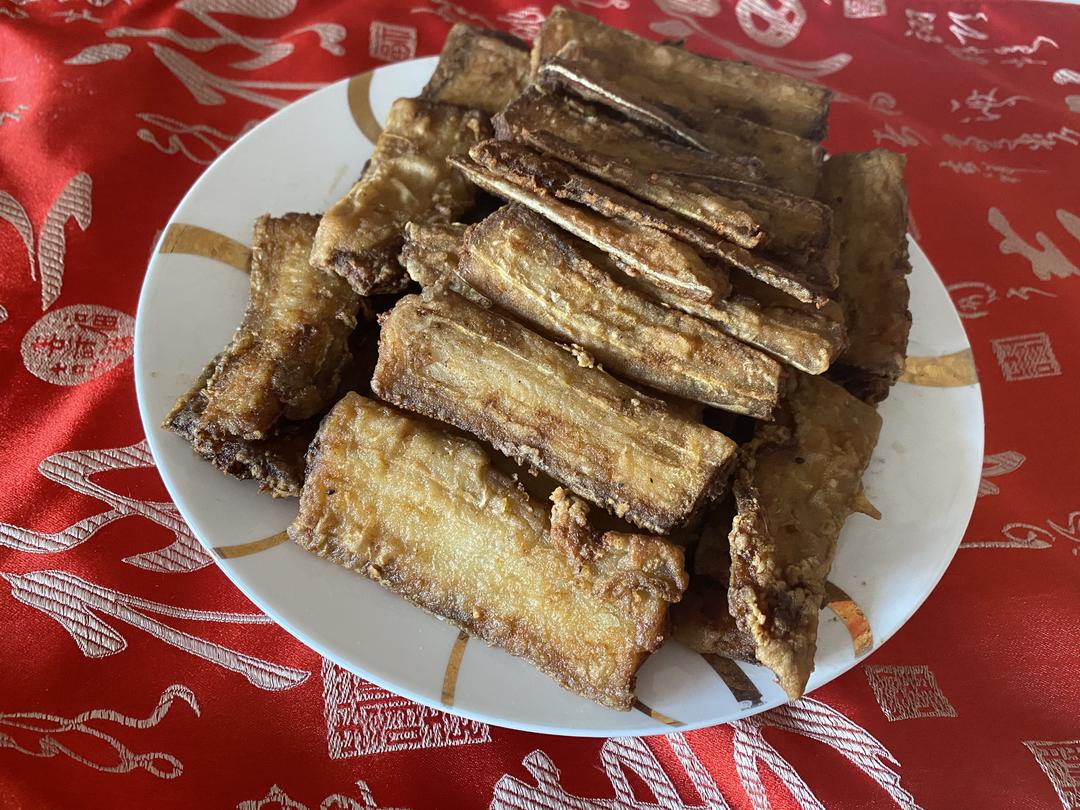 年年有鱼-炸带鱼的做法