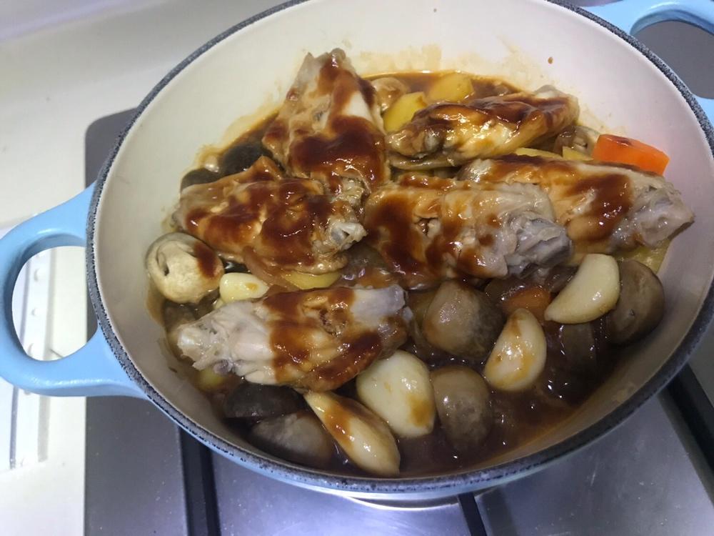 堂妈教你三汁鸡翅焖锅