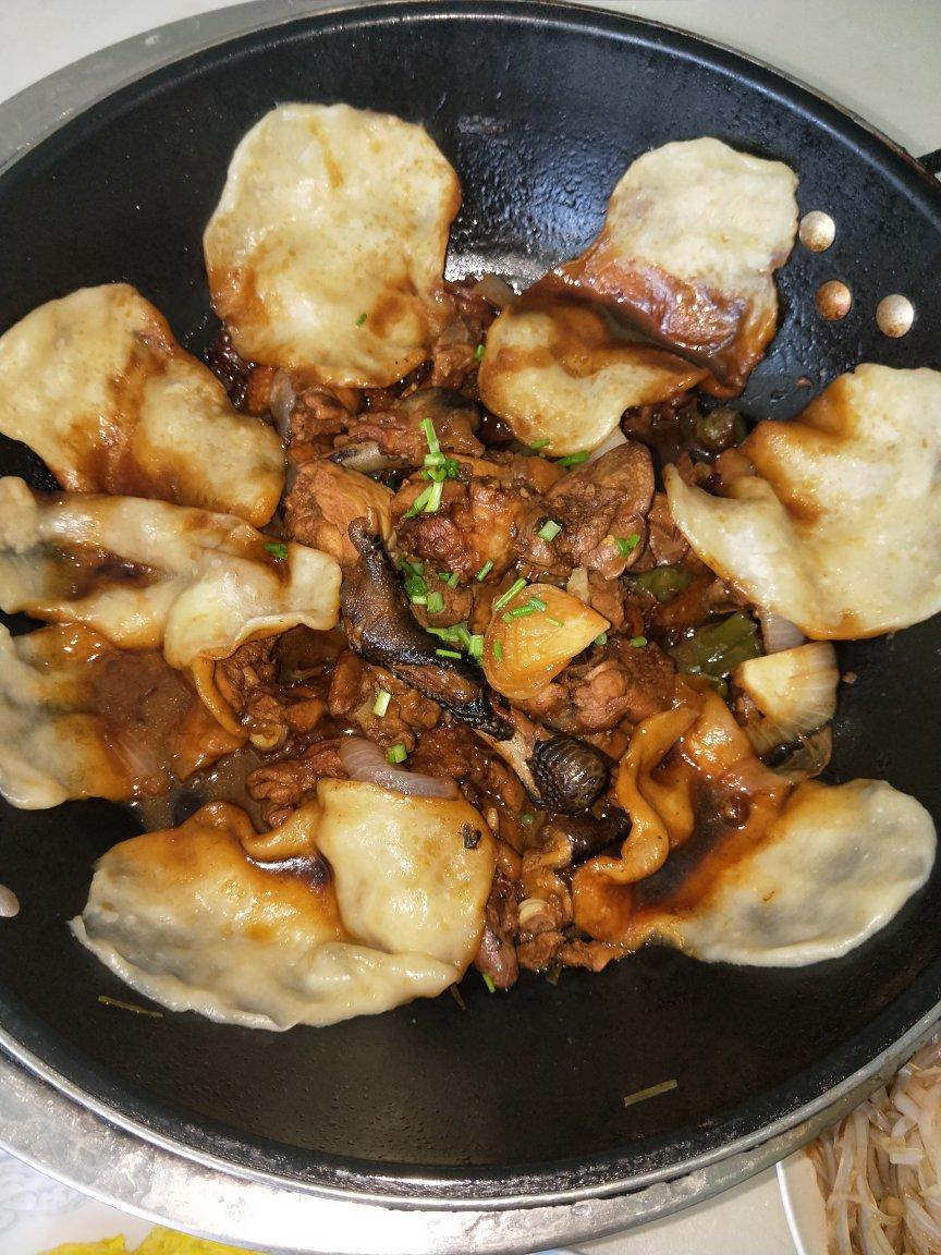 地锅鸡+自制红油【曼食慢语】