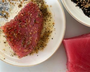 seared tuna 香煎吞拿鱼的做法 步骤2