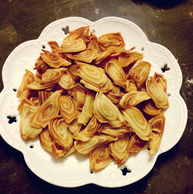 炸猫耳朵牛耳朵零食年货猪耳朵