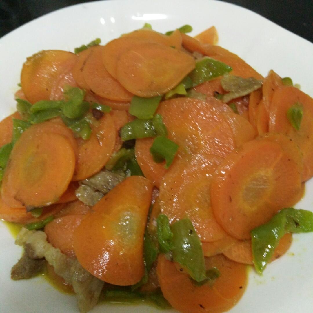 胡萝卜炒肉片