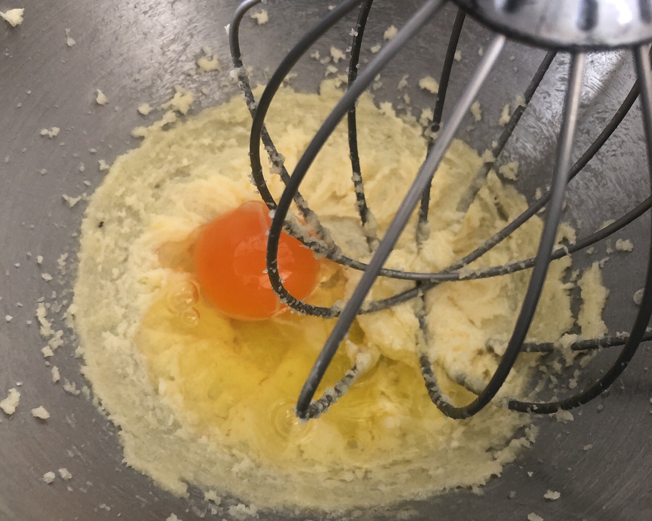 精算·食——爆浆豆乳红丝绒小蛋糕的做法 步骤4