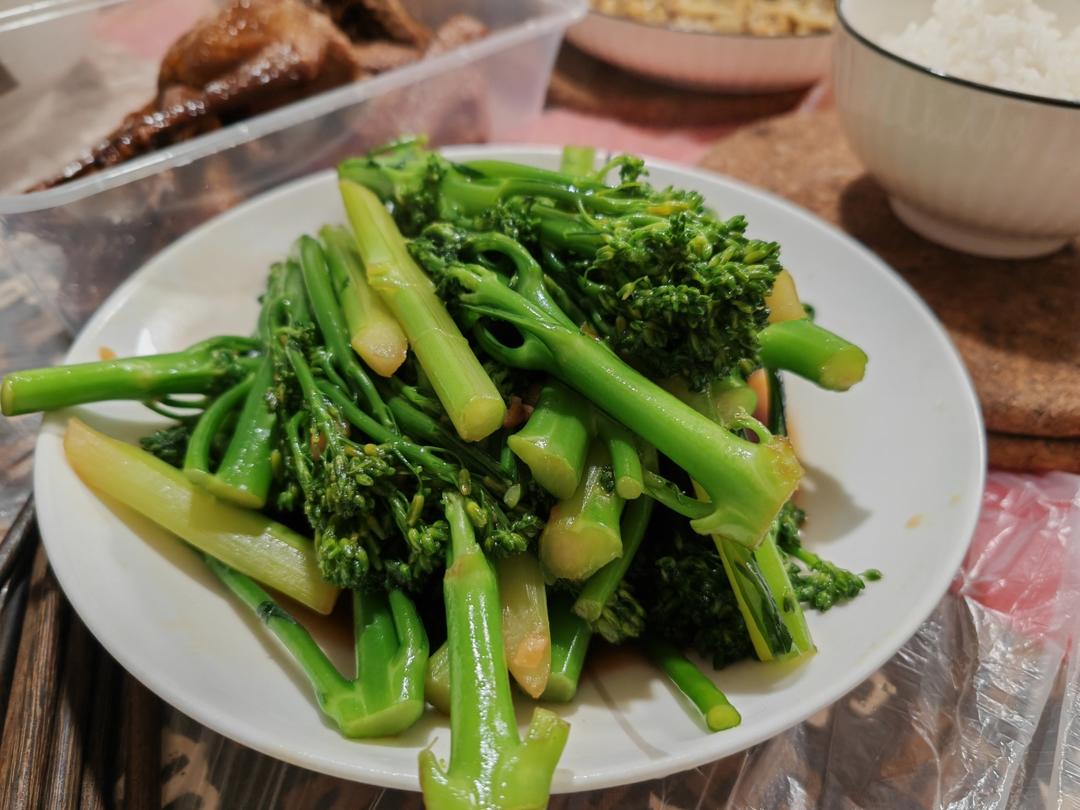 蒜蓉西兰苔 | 甜杆西蓝花