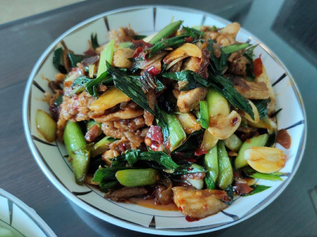 年夜饭必做-蒜苗回锅肉