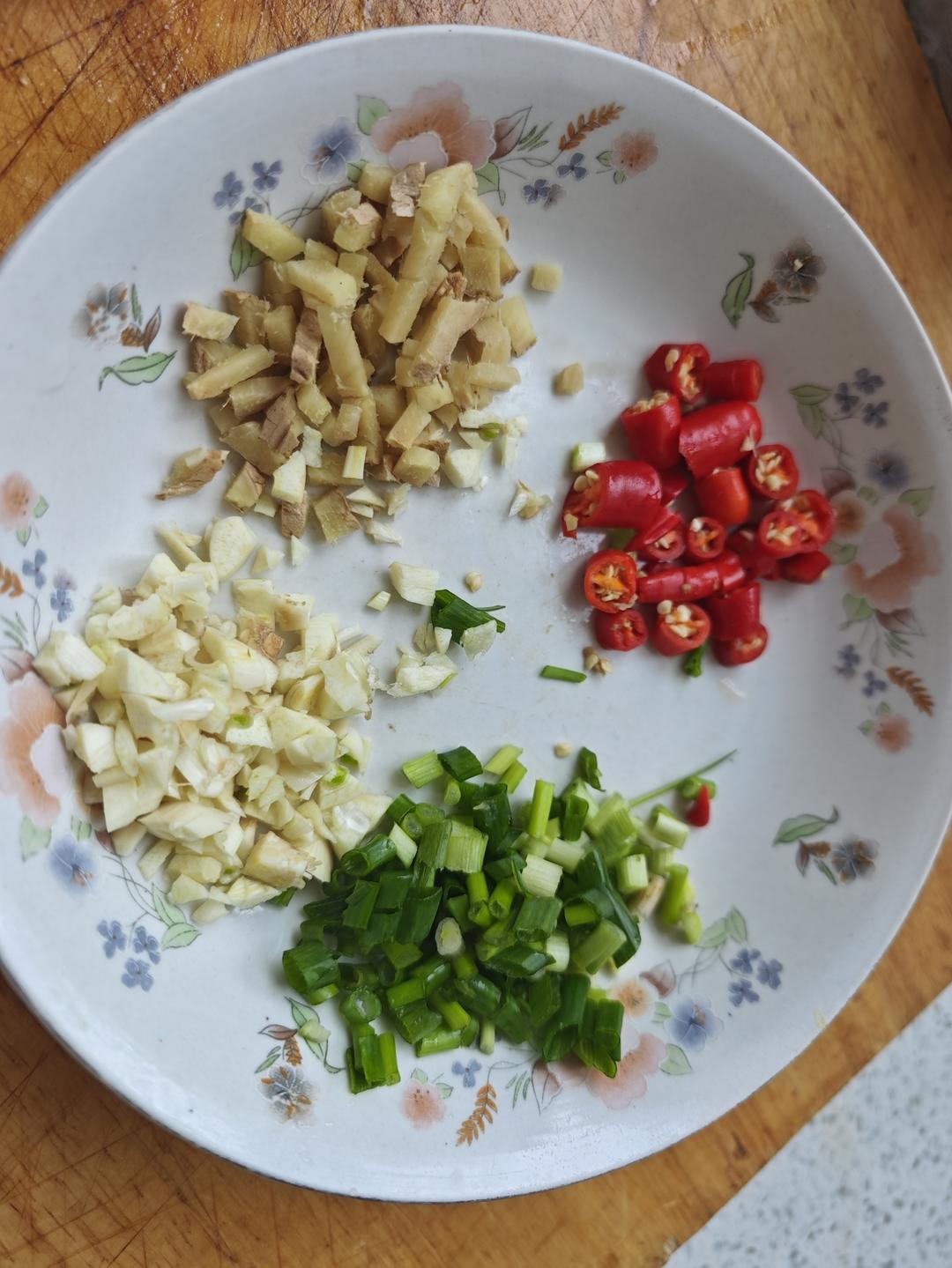 开胃下饭菜！巨简单的家常鱼香茄子煲