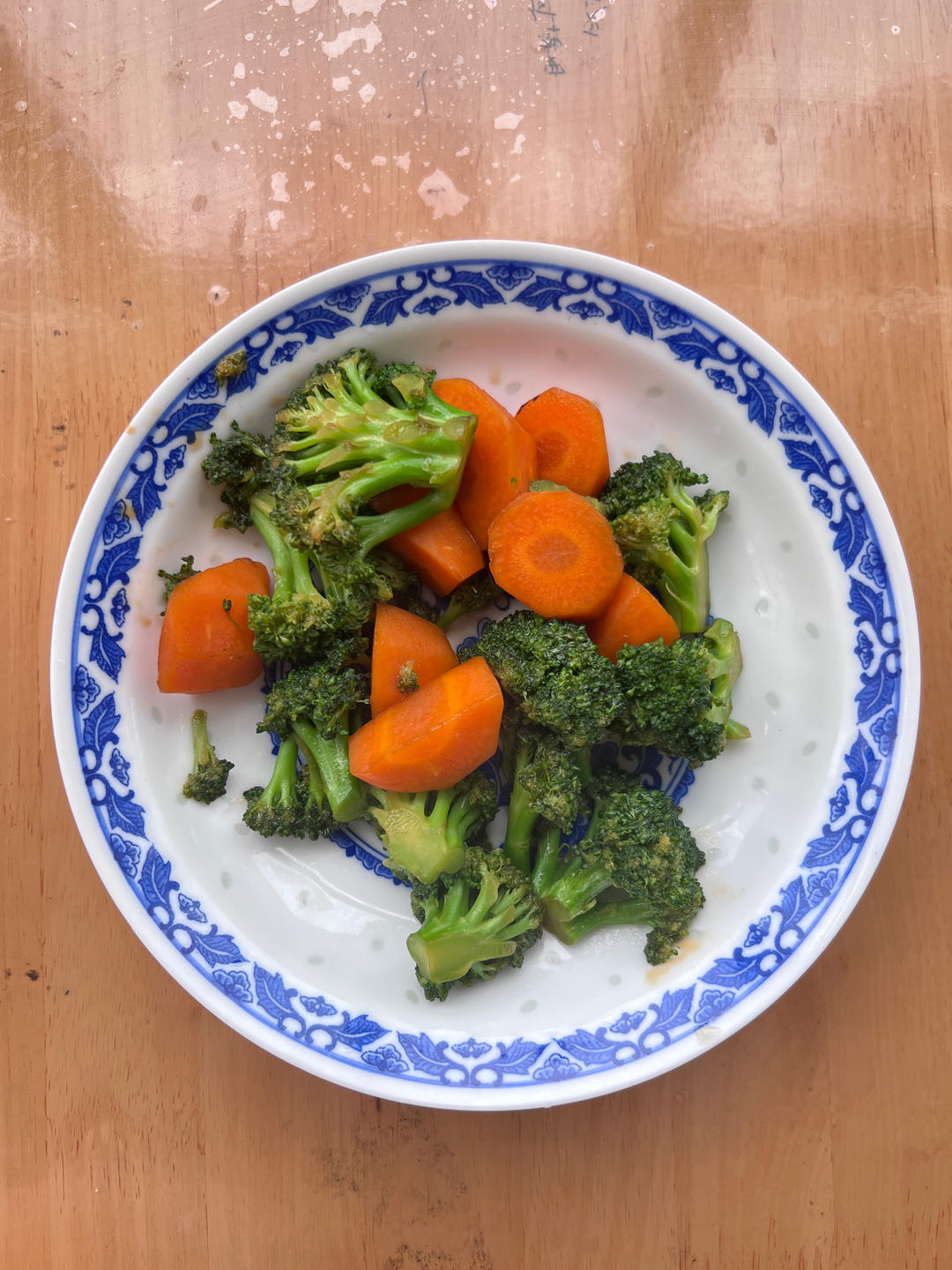 西兰花炒胡萝卜