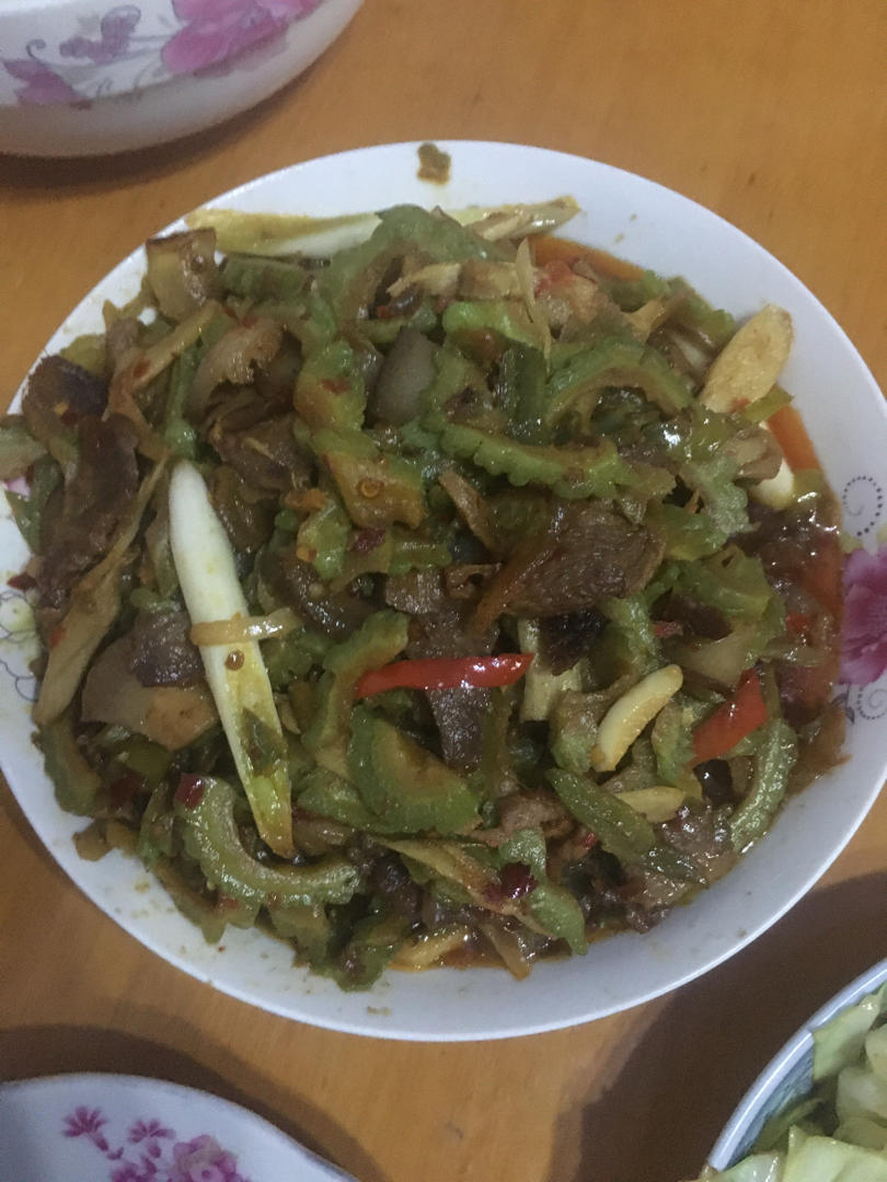 清热解馋的苦瓜回锅肉
