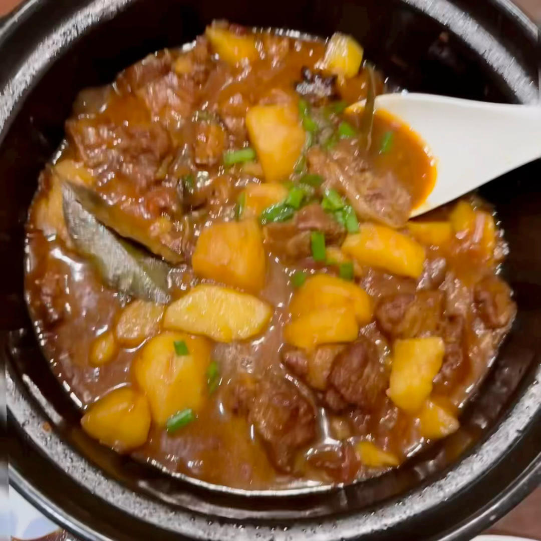 番茄炖牛腩