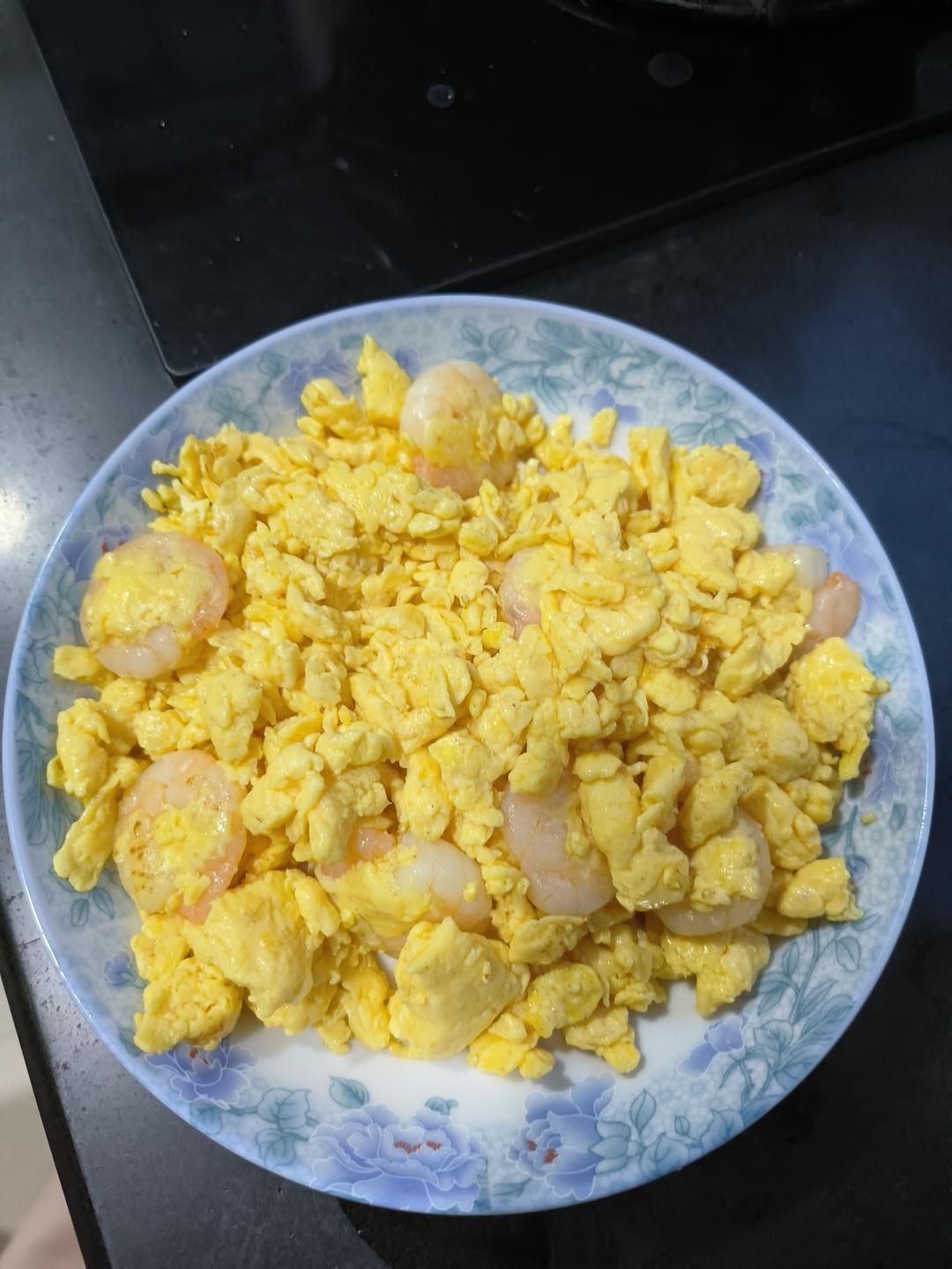 鲜香嫩滑的 虾仁滑蛋